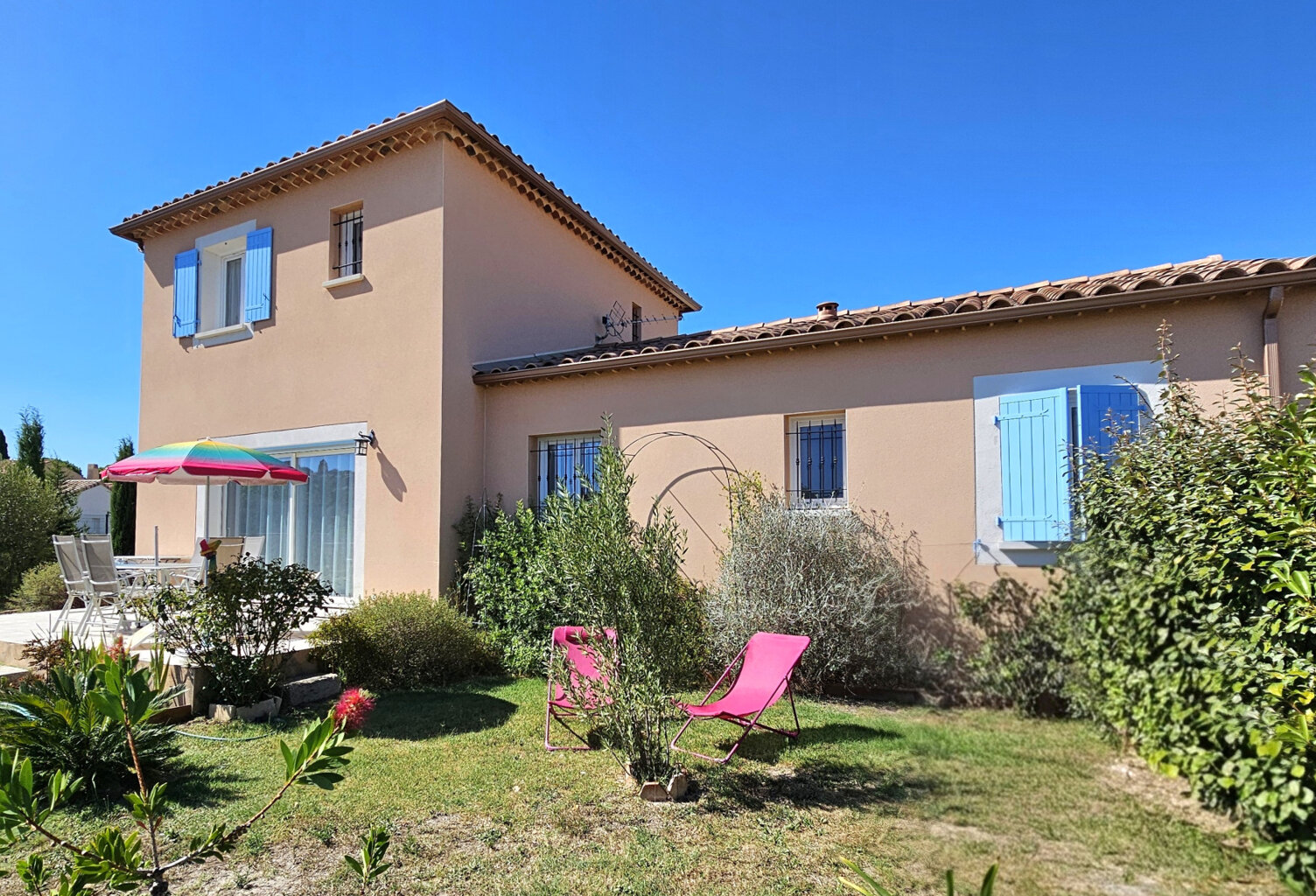 Villa récente entre Avignon et Nîmes — photo 1
