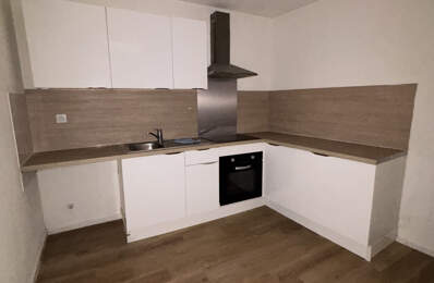 GRAND APPARTEMENT LIBRE AU 28/09/2026 DE TYPE 3 DE 77 M2 EN REZ-DE-CHAUSSÉE DE PLAIN PIED CENTRE VILLE PROCHE — photo du bien