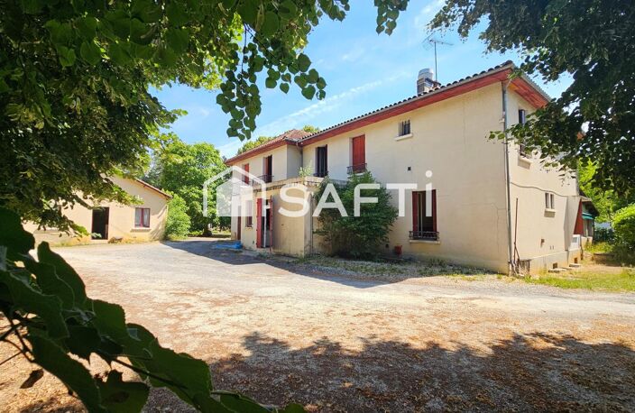 Bel ensemble immobilier de 420m² avec parc arboré 13 600m²  - St Georges de Montclard — photo 2