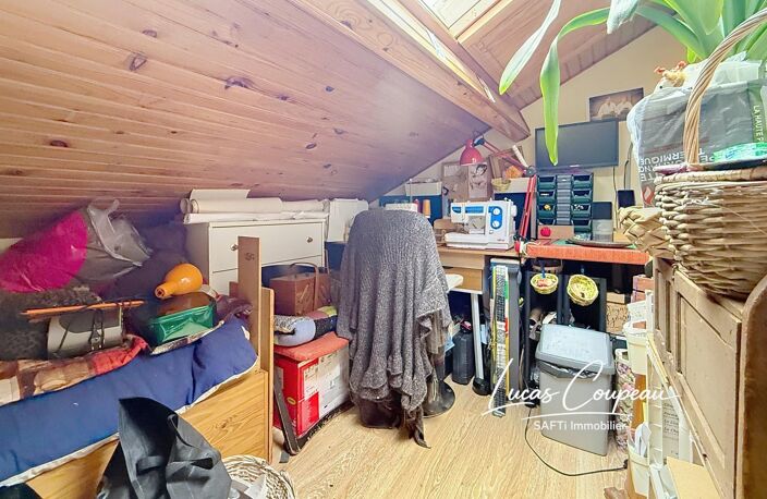 Une maison avec du cachet à quelques minutes du bourg — photo 5