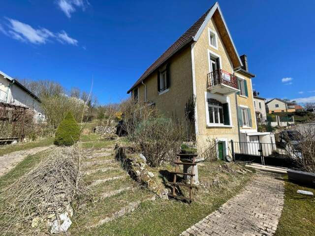 Maison Familiale  5 CHAMBRES ou potentiel investissement locatif — photo du bien