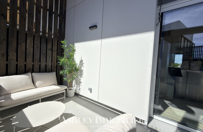 A VENDRE APPARTEMENT  TYPE 4 LA ROCHELLE - VUE SUR LE CANAL — photo 4