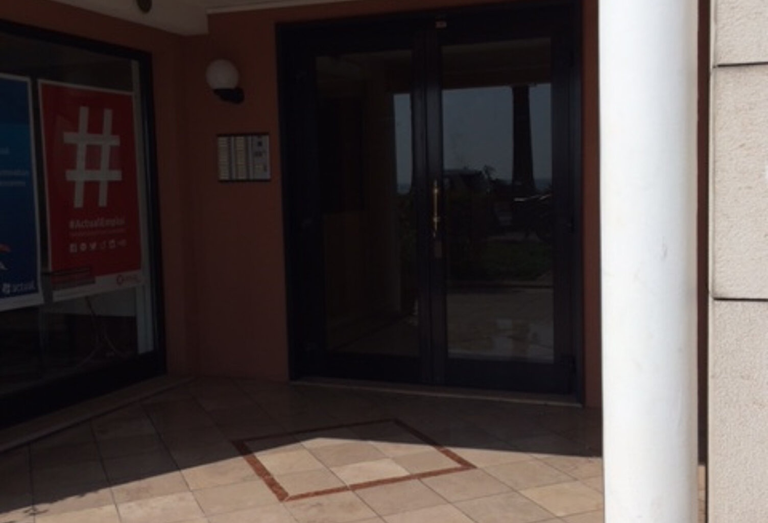 SECTEUR CALIFORNIE PARKING — photo 1