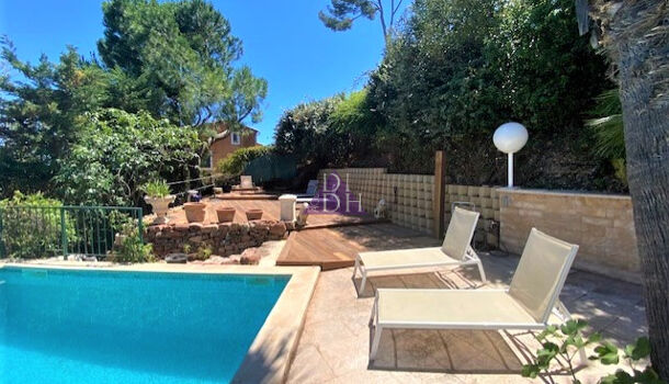 Villa / Maison  à louer Hyères 83400