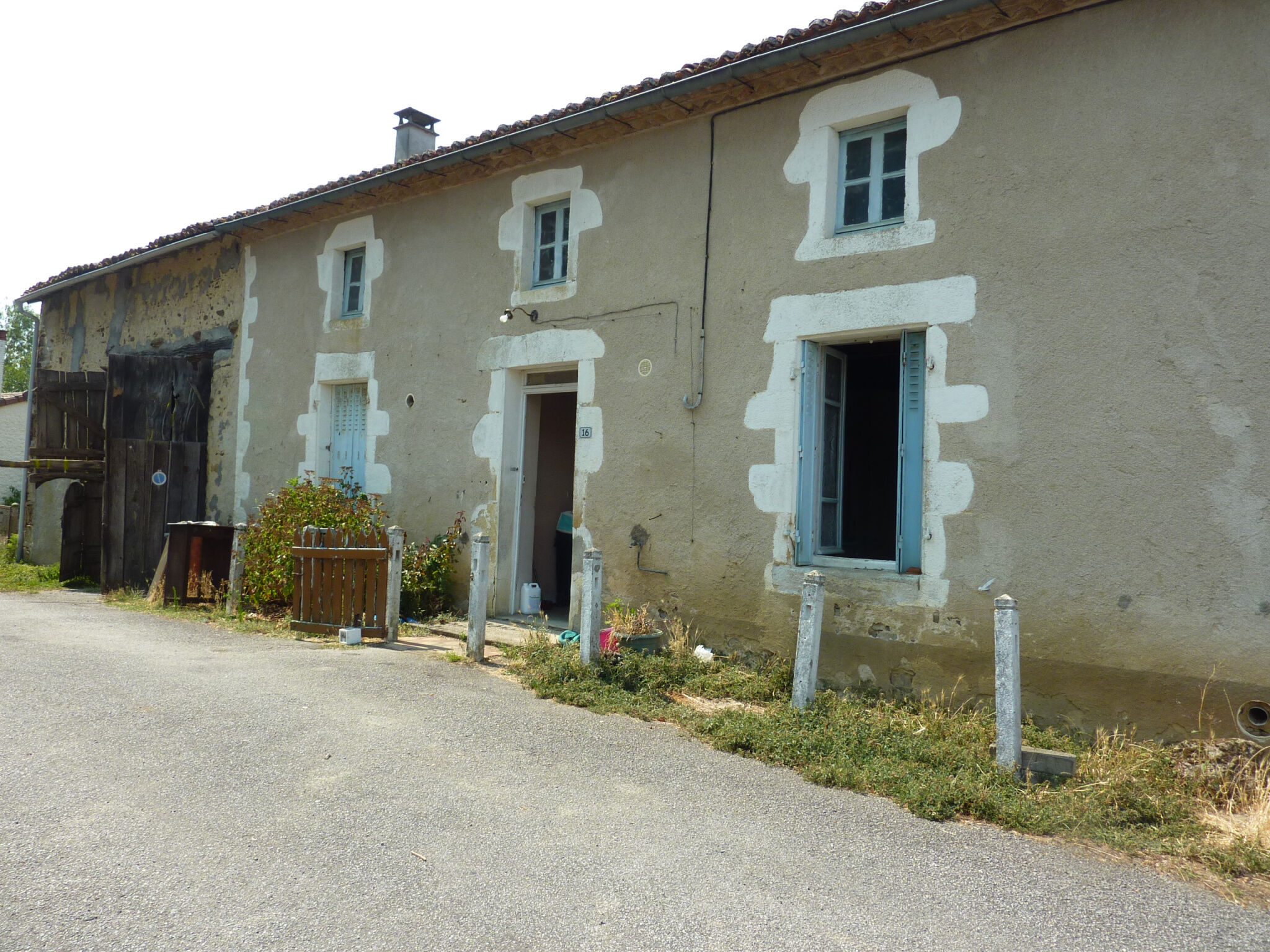 MAISON DE VILLAGE