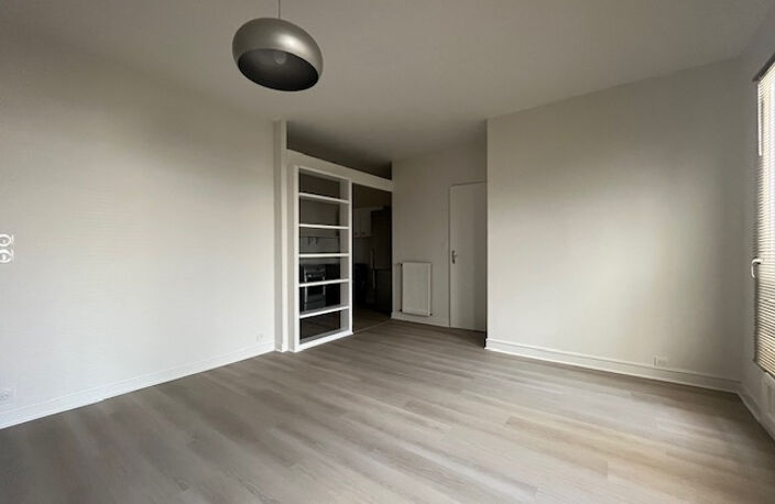 POITIERS CENTRE VILLE - T3 DE 62.12m2 AVEC BOX — photo 2