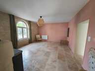 Maison en pierre de 3 pièces principales — photo 2
