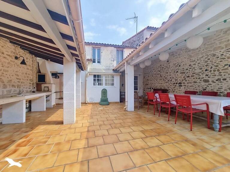 Maison de ville de 6 pièces principales — photo 1