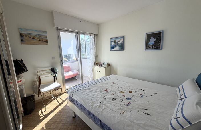 T2 avec parking et cave — photo 3