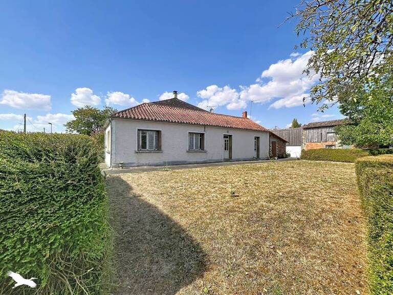 Maison de bourg de 4 pièces principales — photo 1
