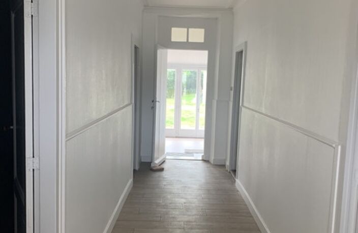 Maison en pierre de 4 pièces principales — photo 2