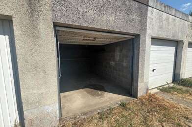 Garage  19000 €