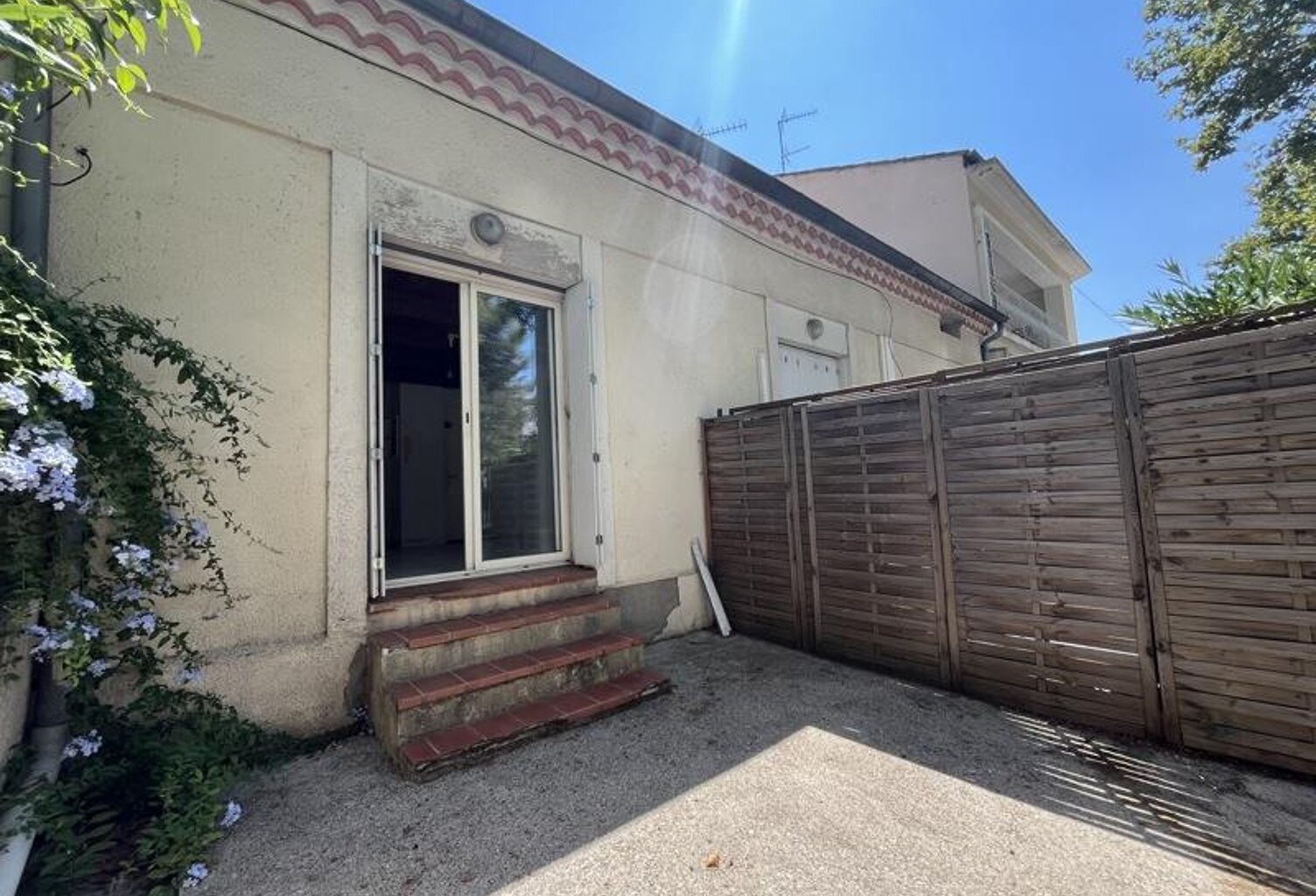 Duplex de 2 pièces principales — photo 1