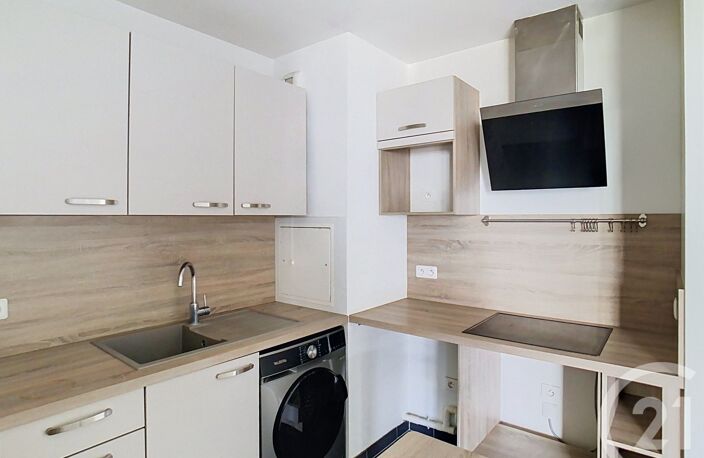 Vente appartement 2 pièces 51 m² Thiais (94320) — photo 2