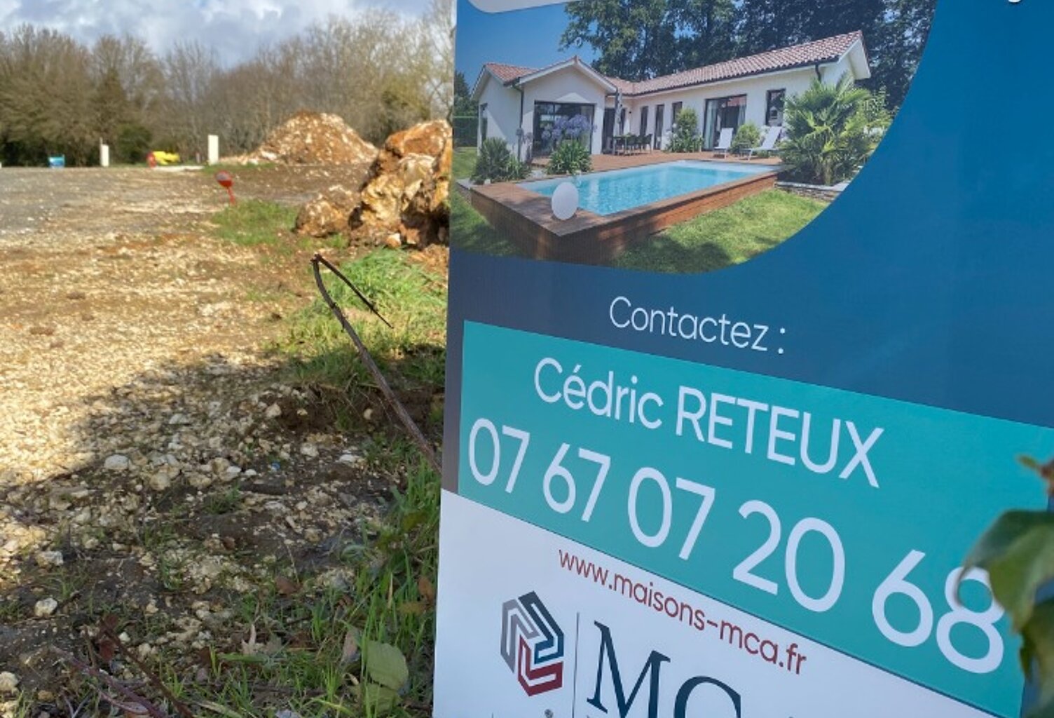 Terrain à bâtir à Surgères (17700) — photo 1