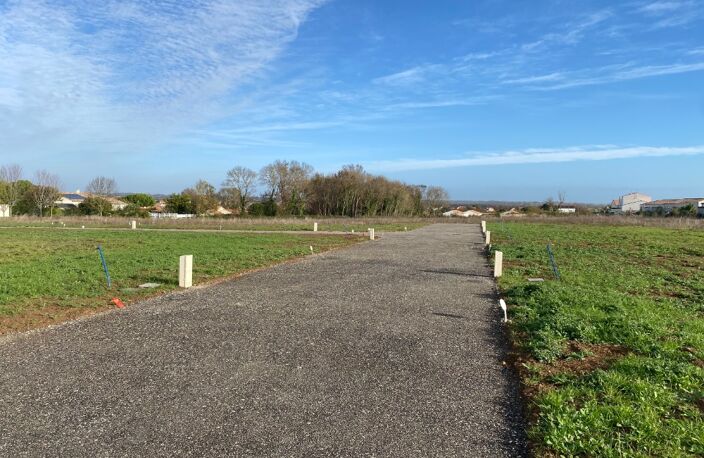 Terrain à bâtir à Port-des-Barques (17730) — photo 2