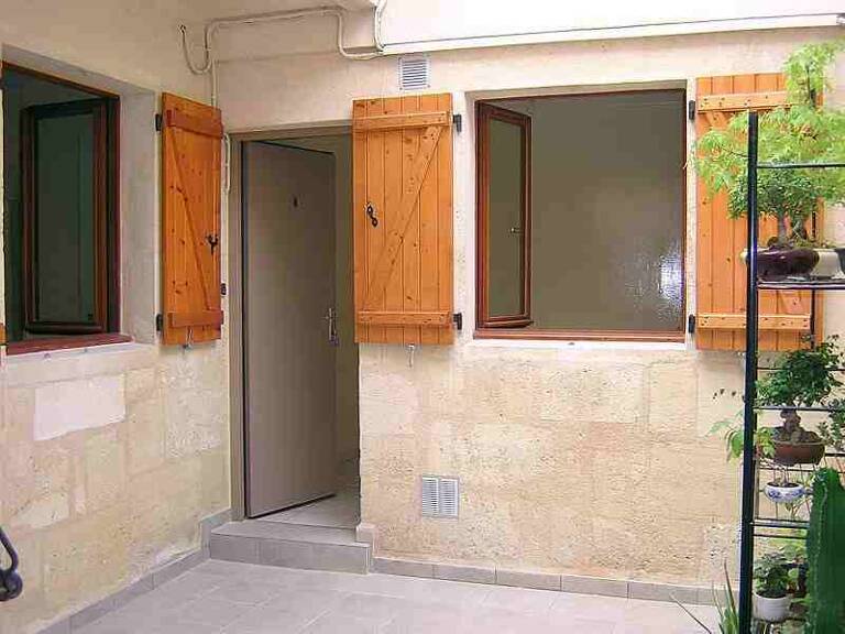T1 — photo 1