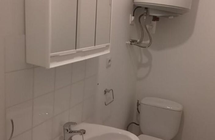 T1 — photo 4