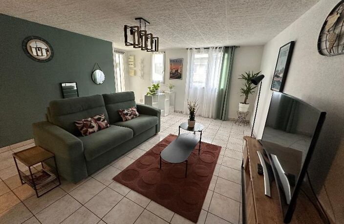 T2 — photo 2