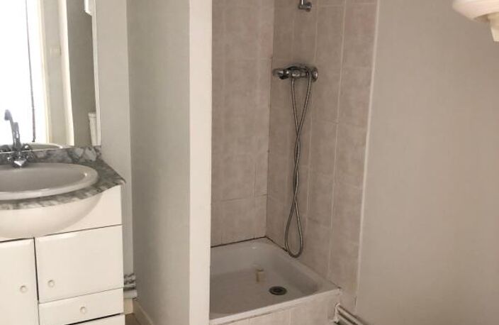 Appartement Tours 1 pièce(s) 20.80 m2 — photo 2