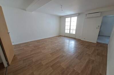 Appartement À Louer — photo du bien
