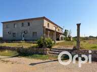ARLES – Propriété sur plus d'un hectare de terrain — photo 4
