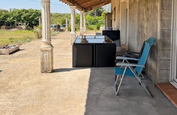 ARLES – Propriété sur plus d'un hectare de terrain — photo 5