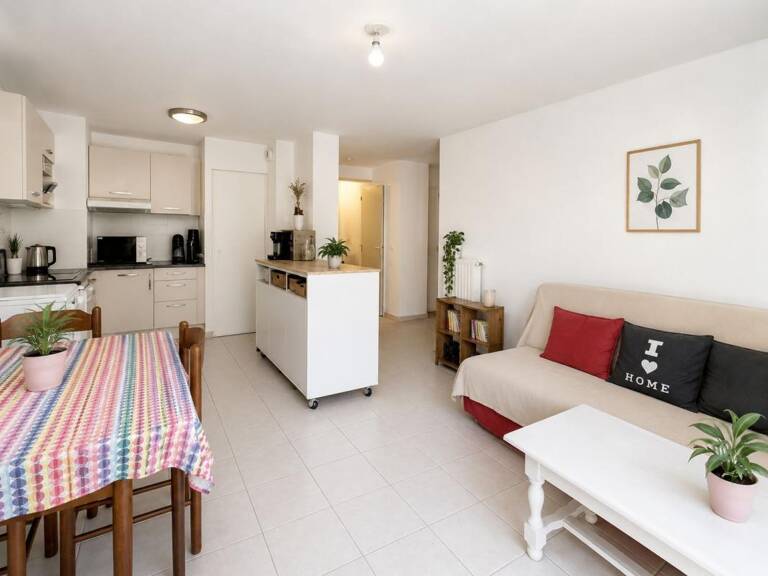Maison plain-pied - 2 chambres - 64 m² - garage - jardin — photo 1