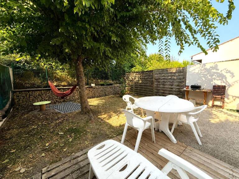 Maison plain-pied - 2 chambres - 64 m² - garage - jardin — photo 1