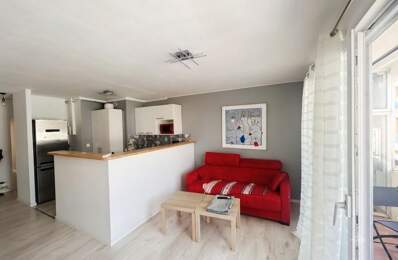 Appartement À Vendre - Très beau T2 - 2 balcons et cellier - Parking possible — photo du bien