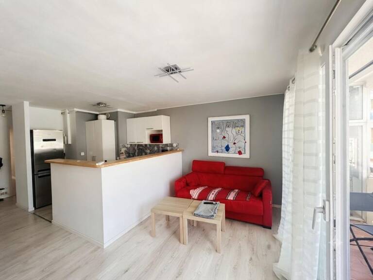 Appartement À Vendre - Très beau T2 - 2 balcons et cellier - Parking possible — photo 1