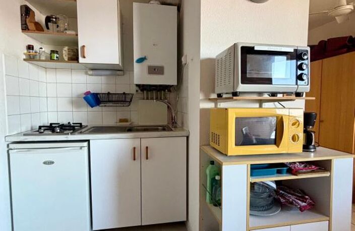 Grand studio de 27m2 avec coin nuit et vue sur l'étang de Thau — photo 5