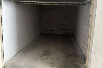 Garage  35000 €