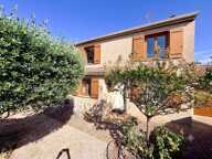 MAISON 3 CHAMBRES - PISCINE - GARAGE ET TERRAIN CONSTRUCTIBLE — photo 3