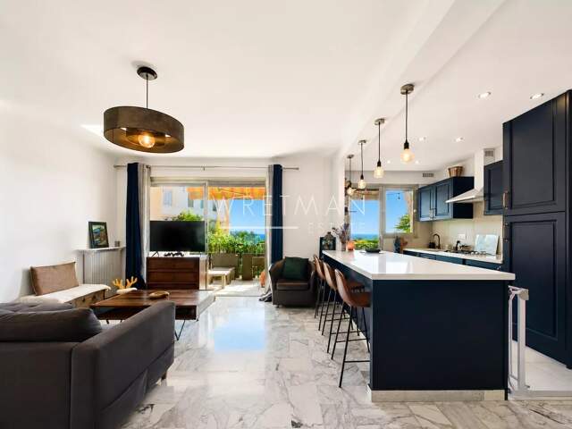 Superbe 2 pièces avec belle vue mer, terrasse et garage proche d — photo du bien