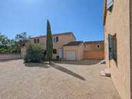 PUYVERT (84) |   Maison T4 jumelée de 74 m² avec terrasse, cour & garage privatifs — photo 3
