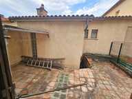 Maison à rénover – 2 chambres - Extérieurs - Garage - Pont-du-Château (63) — photo 3
