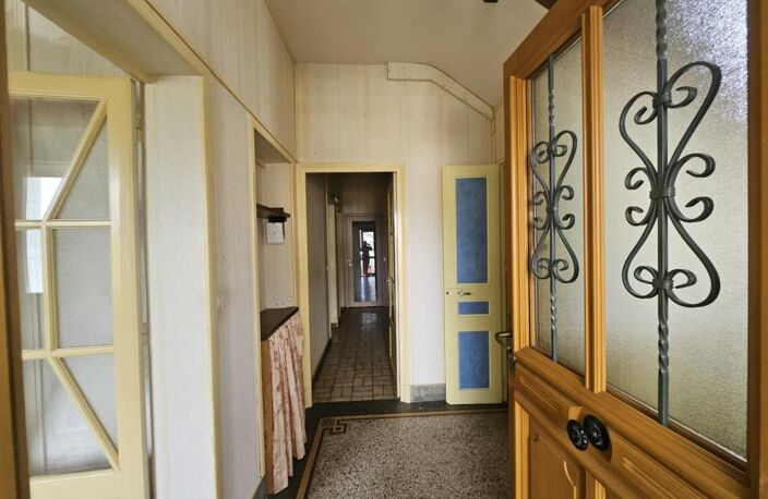 Belle Maison bourgeoise dans bourg tous commerces et gare ! — photo 3