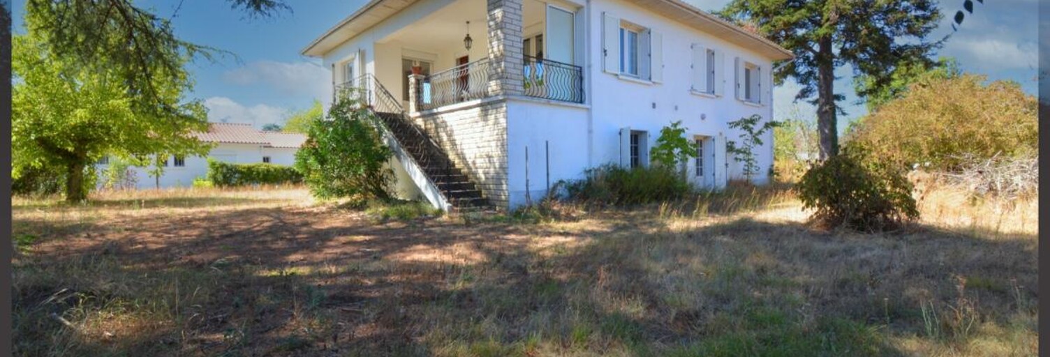 Maison 5 Pièces 110 m² à vendre à Saint-Seurin-sur-l'Isle (33660)