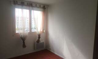 Appartement 1 Pièce 9 m² à louer à Saint-Priest (69800)