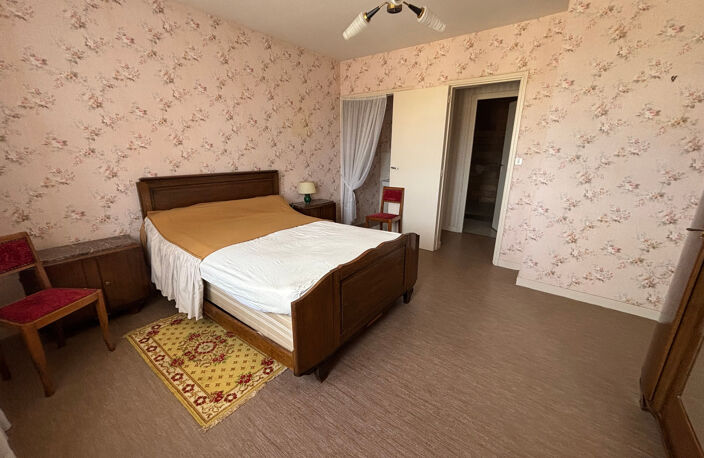 Maison traditionnelle 5 chambres – Sous-sol total – Fort potentiel BLENEAU (89) — photo 5