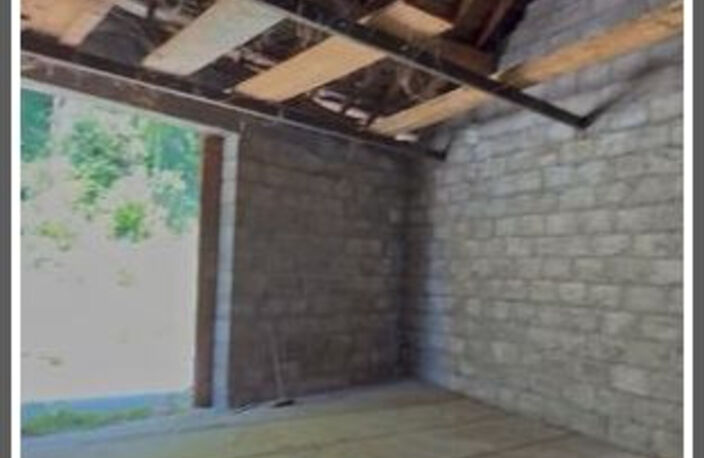 Grange en pierre de 100 m² – Stockage, atelier ou garage – Valbonnais — photo 4