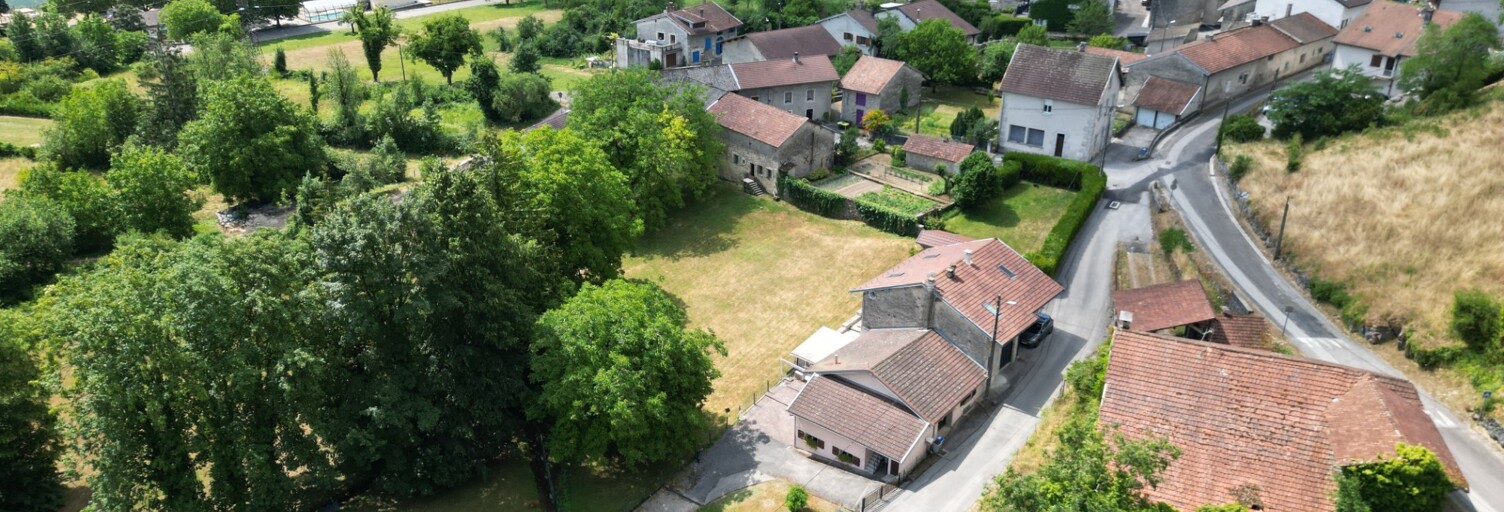 Maison 6 Pièces 98 m² à vendre à Condes (39240)