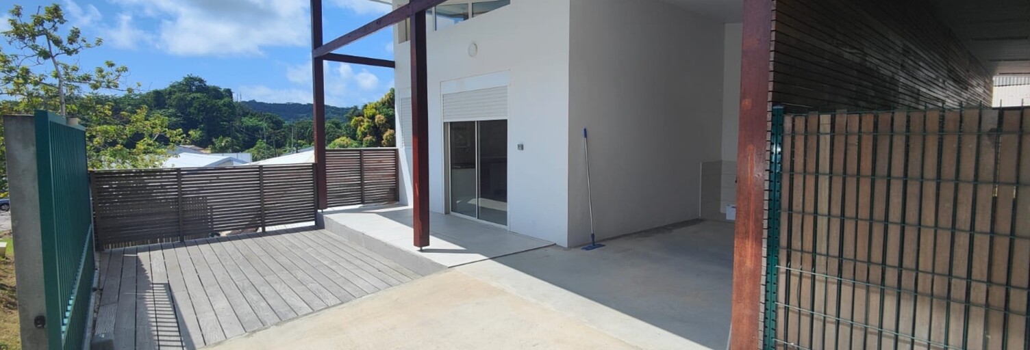 Maison 4 Pièces 142 m² à louer à Cayenne (97300)