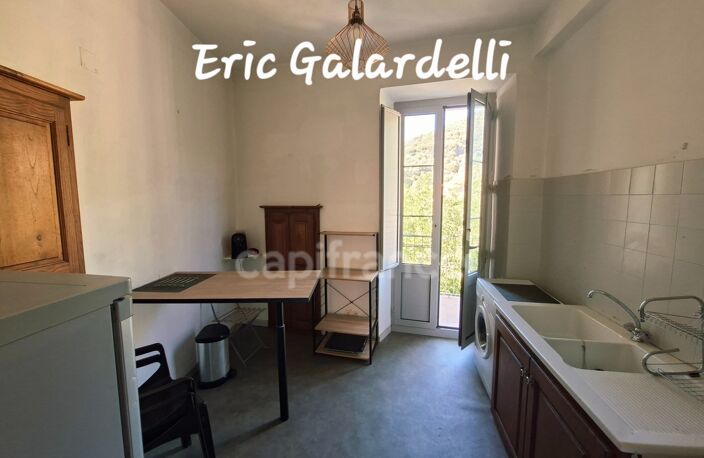 A vendre Appartement 3 pèces de caractère en pierres de taille au cœur de SAINTE LUCIE DE TALLANO (20) — photo 4