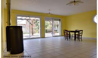 Maison 5 Pièces 115 m² à vendre à Saint-Jean-de-Liversay (17170)