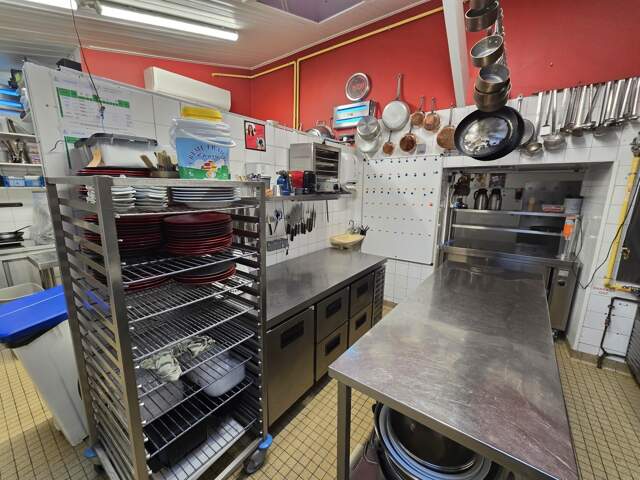 Fonds de commerce à vendre proche de LA ROCHE SUR YON (85) — photo du bien