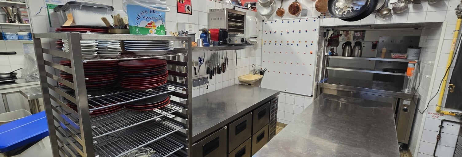 Commerce  354 m² à vendre à La Roche-sur-Yon (85000)
