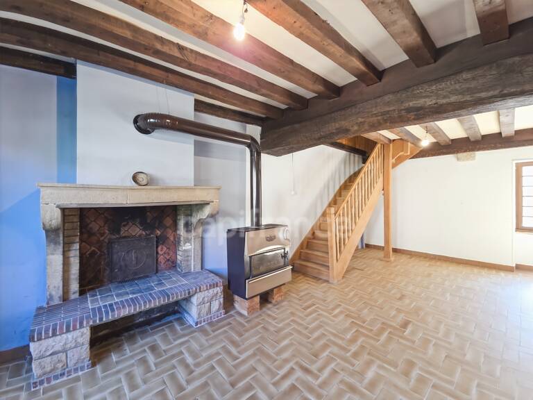 Maison en pierre à renover — photo 1