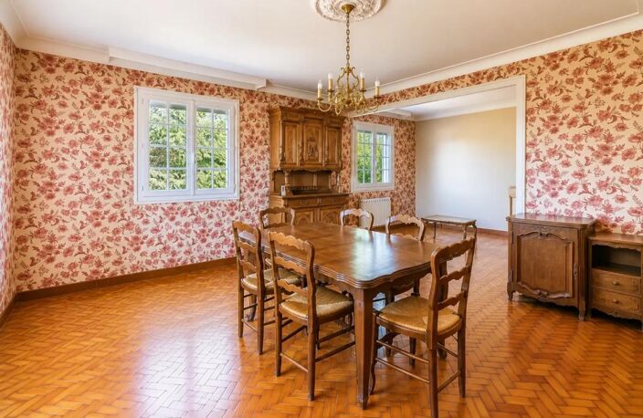 Maison de 6 pièces de 140 m² à Bléré — photo 2
